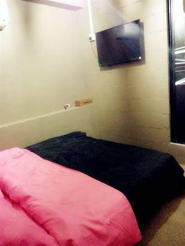 The Room @ Zishi Kota Bharu Exterior photo
